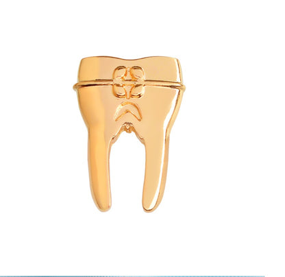 Europe and the United States cross-border new hot sale medical equipment brooch creative laryngoscope alloy micro chapter clothing bag accessories